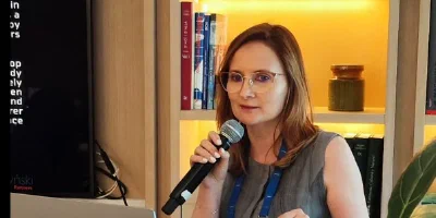 Neurodiversity w miejscu pracy — Sylwia Myśliwska na konferencji Women in Law w Barcelonie